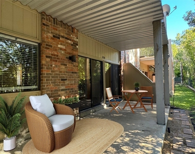 2026 Signal Ridge Place - Photo Thumbnail 2