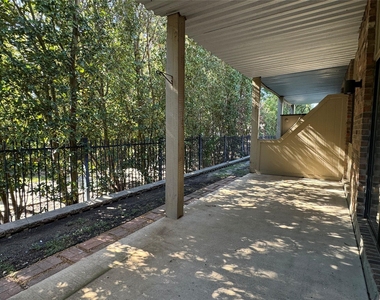 2026 Signal Ridge Place - Photo Thumbnail 14