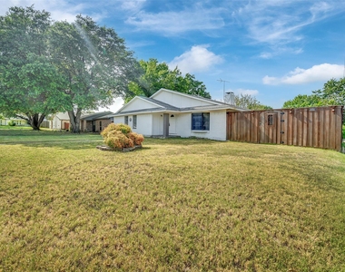 2135 Wheaton Drive - Photo Thumbnail 1