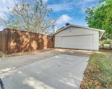 2135 Wheaton Drive - Photo Thumbnail 24
