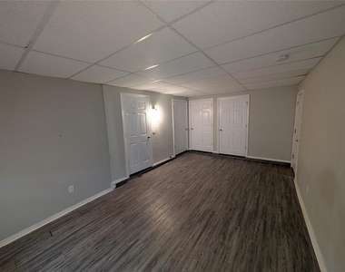 1614 Iowa Street - Photo Thumbnail 15