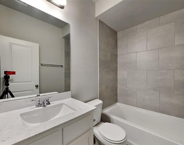 17860 Lantana Loop - Photo Thumbnail 23