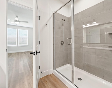 3006 Harmon Drive - Photo Thumbnail 14