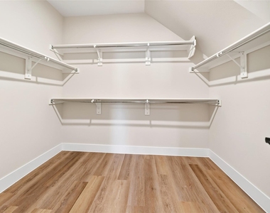 3006 Harmon Drive - Photo Thumbnail 15