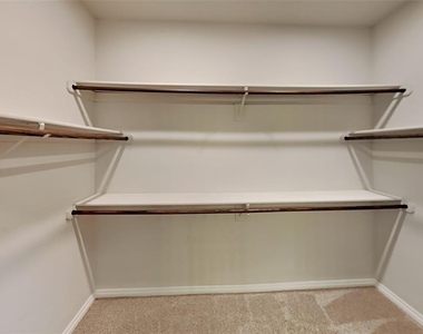 12516 Nw 139th Street - Photo Thumbnail 8
