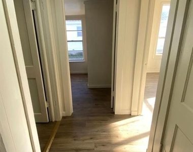 800 S 2nd Street - Photo Thumbnail 6