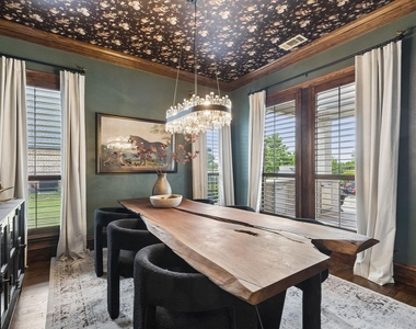 156 Stoneleigh Drive - Photo Thumbnail 11