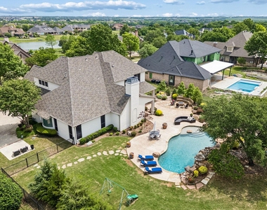 156 Stoneleigh Drive - Photo Thumbnail 35