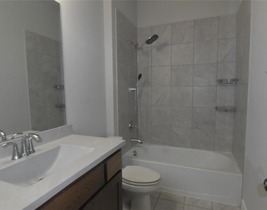 2900 Bluff Creek Drive - Photo Thumbnail 23