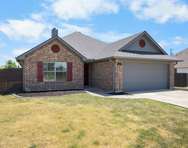 144 Price Circle - Photo Thumbnail 1