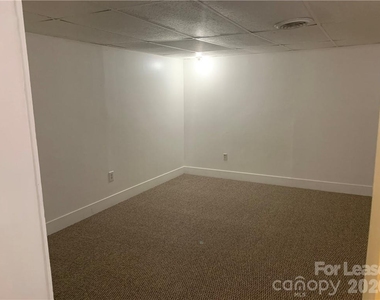 544 N Center Street - Photo Thumbnail 9