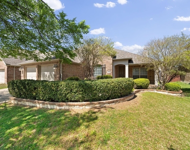 2653 Whispering Trail - Photo Thumbnail 2
