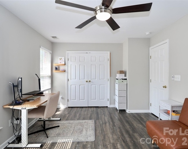 17633 Delmas Drive - Photo Thumbnail 27