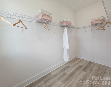 421 Prine Place - Photo Thumbnail 16