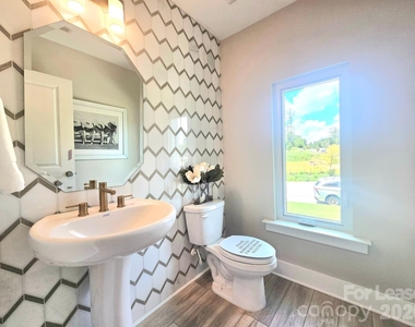 421 Prine Place - Photo Thumbnail 9
