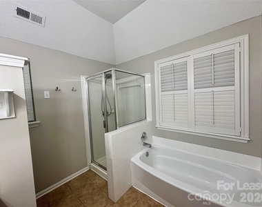 5517 Brook Falls Court - Photo Thumbnail 27
