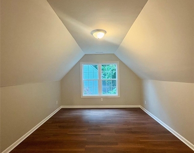 5517 Brook Falls Court - Photo Thumbnail 37