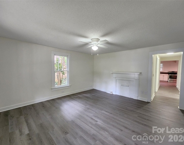 650 Harris Street Nw - Photo Thumbnail 1
