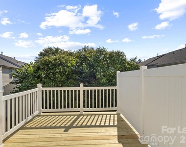 11022 Garden Oaks Lane - Photo Thumbnail 21