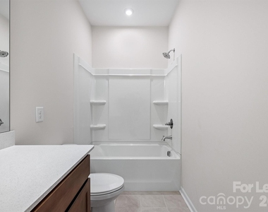 217 Brooks Springs Drive - Photo Thumbnail 34