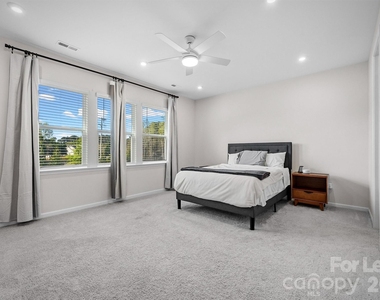 217 Brooks Springs Drive - Photo Thumbnail 19