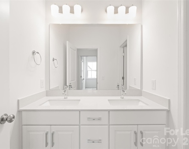 204 Silver Fleet Drive - Photo Thumbnail 30