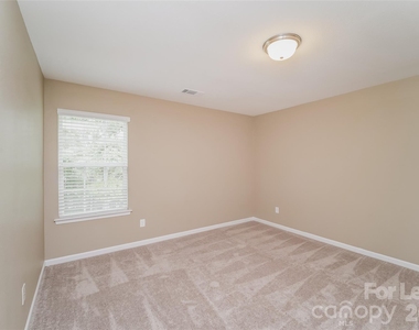2028 Misty Rose Lane - Photo Thumbnail 10