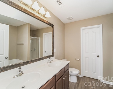 2028 Misty Rose Lane - Photo Thumbnail 13
