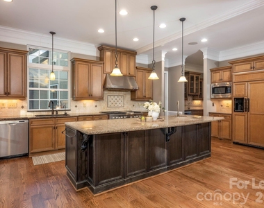 14504 Henry Harrison Stillwell Drive - Photo Thumbnail 9