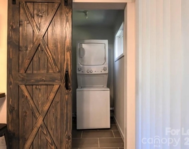 2631 Vail Avenue - Photo Thumbnail 8