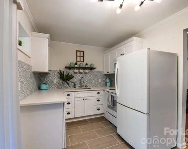 2631 Vail Avenue - Photo Thumbnail 9