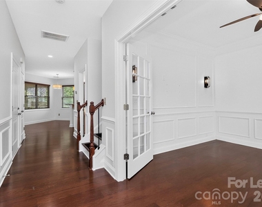 549 Daventry Court - Photo Thumbnail 16