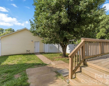 8710 Arrowhead Place Lane - Photo Thumbnail 25