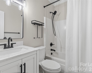8710 Arrowhead Place Lane - Photo Thumbnail 18