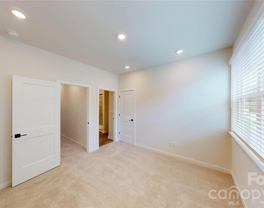 3640 Spencer Street - Photo Thumbnail 16