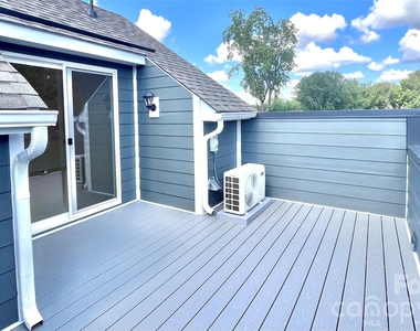 3640 Spencer Street - Photo Thumbnail 25