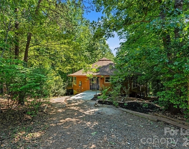 241 Spring Shore Road - Photo Thumbnail 19