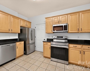 14437 San Paolo Lane - Photo Thumbnail 4