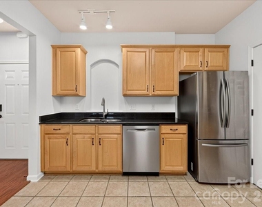 14437 San Paolo Lane - Photo Thumbnail 10