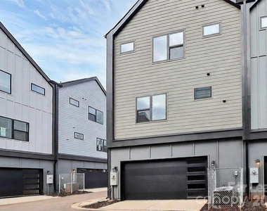 206 Nelson Avenue - Photo Thumbnail 2