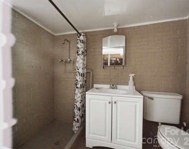 2988 Great Falls Highway - Photo Thumbnail 23
