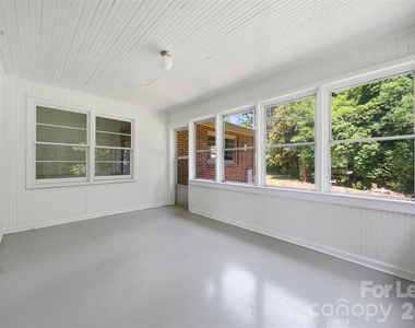 2988 Great Falls Highway - Photo Thumbnail 6