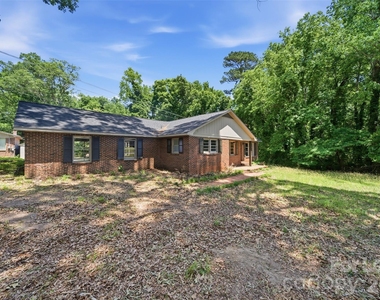 2988 Great Falls Highway - Photo Thumbnail 1