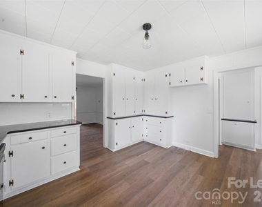 2988 Great Falls Highway - Photo Thumbnail 14