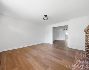 2988 Great Falls Highway - Photo Thumbnail 3