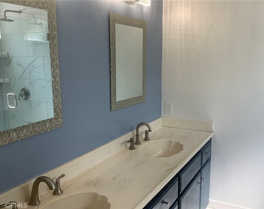 2114 Forbes - Photo Thumbnail 21