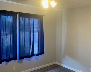 2114 Forbes - Photo Thumbnail 8