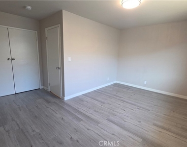 1240 S N San Gabriel Avenue - Photo Thumbnail 8