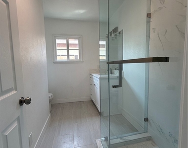 11583 Embree - Photo Thumbnail 6