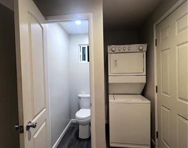 124 N Janet Place - Photo Thumbnail 5